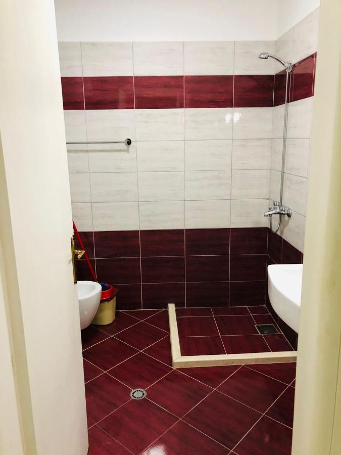 Leo Appartement Durrës